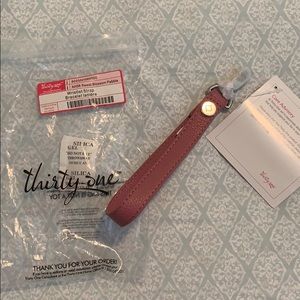 Thirty-One Wristlet Strap in Sweet Blossom Pebble